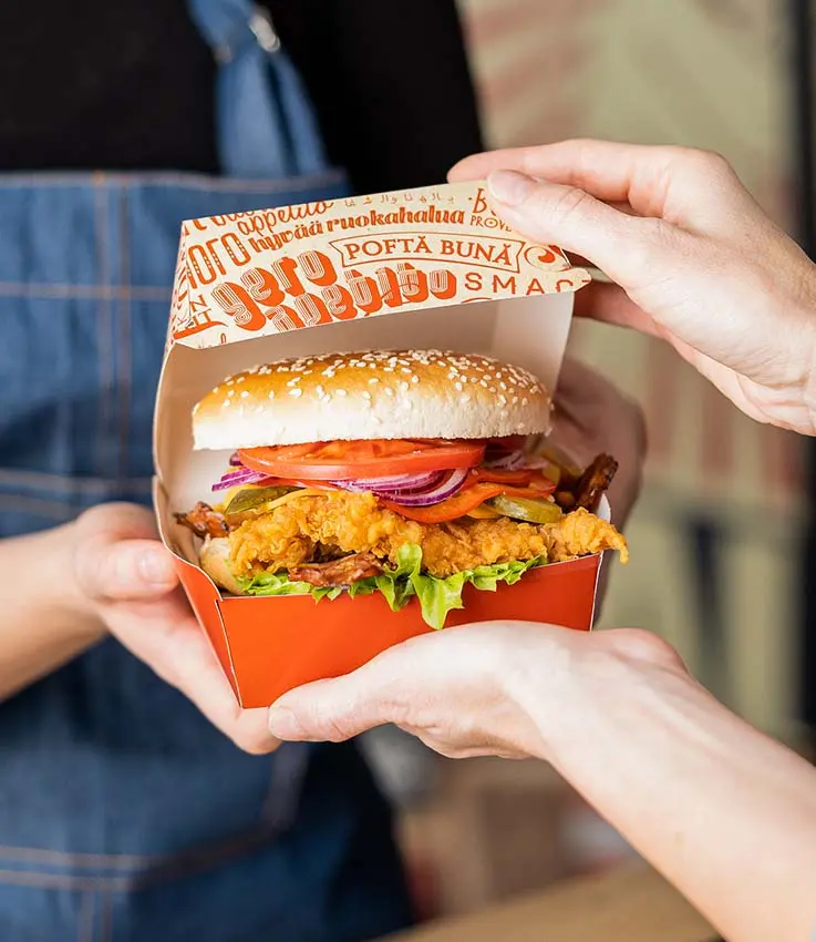 Ambalaje pentru produse fast food – Soluții de ambalare pentru restaurante și take-away